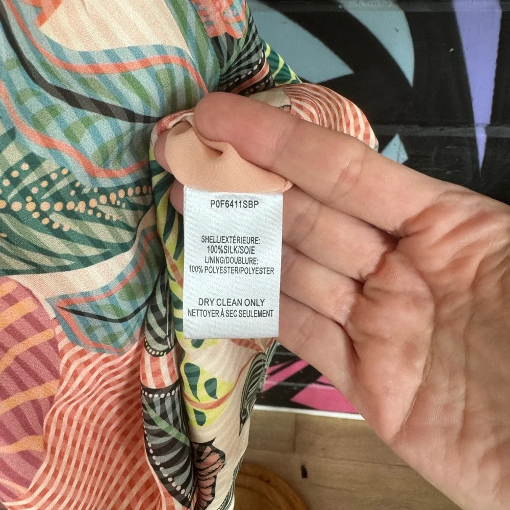NWT Parker NY Tropical Silk dress, size Medium, $318 - Picture 11 of 12